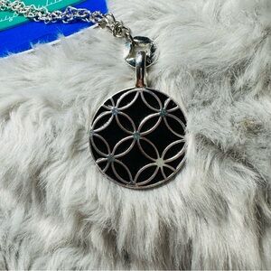 Premier Designs Full Circle Reversible Necklace 803